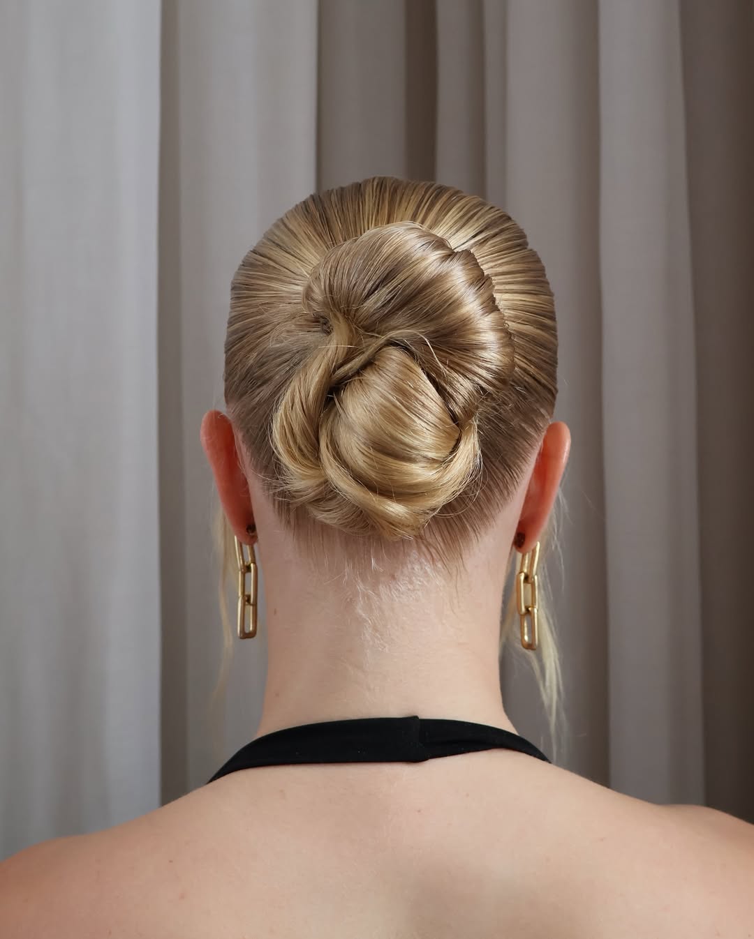 Elisabetta capelli hairdresser at salon space in abbotsford coworking salon hairdresser