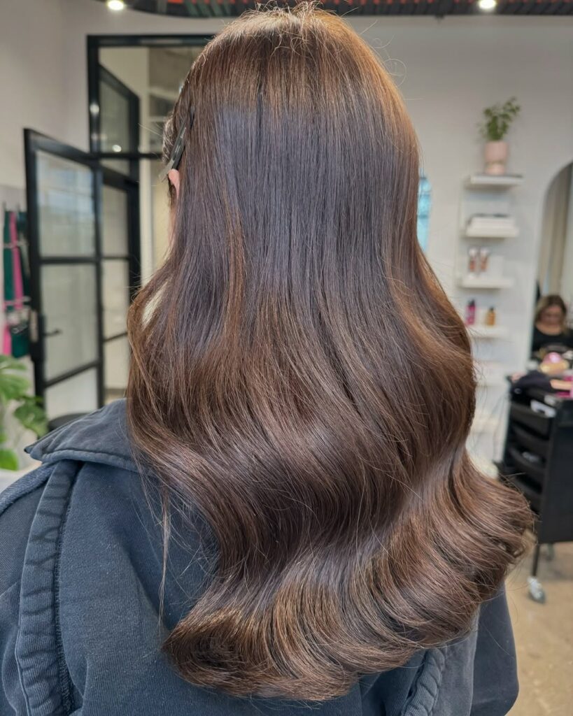 Ashleigh renee hair artistry hair extension speciialist at salon space in abbotsford coworking salon hairdresser